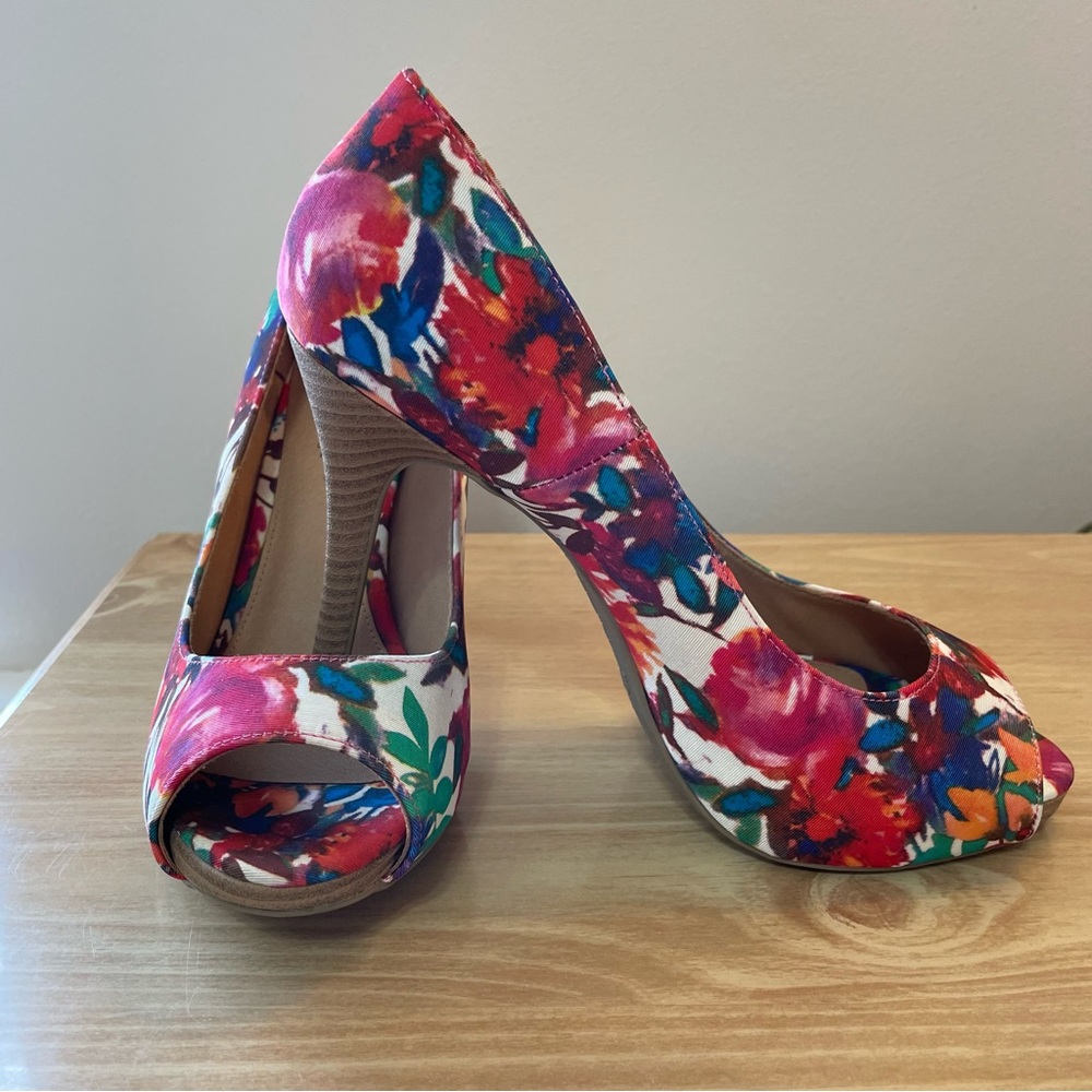 Christian Siriano Red and Blue Floral Heels in vibrant colors
